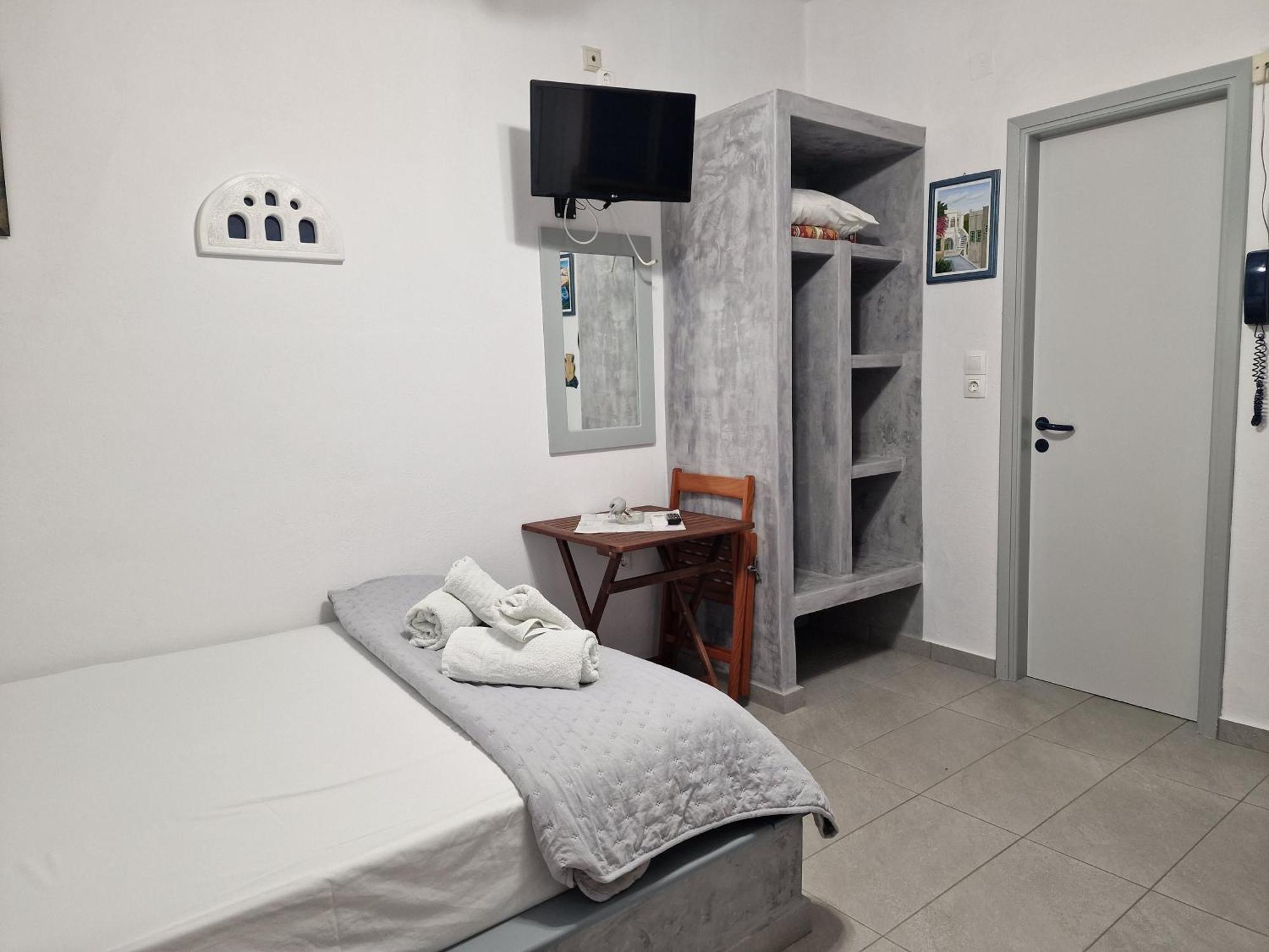 Porto Apergis Aparthotel Agios Loannis Exterior foto