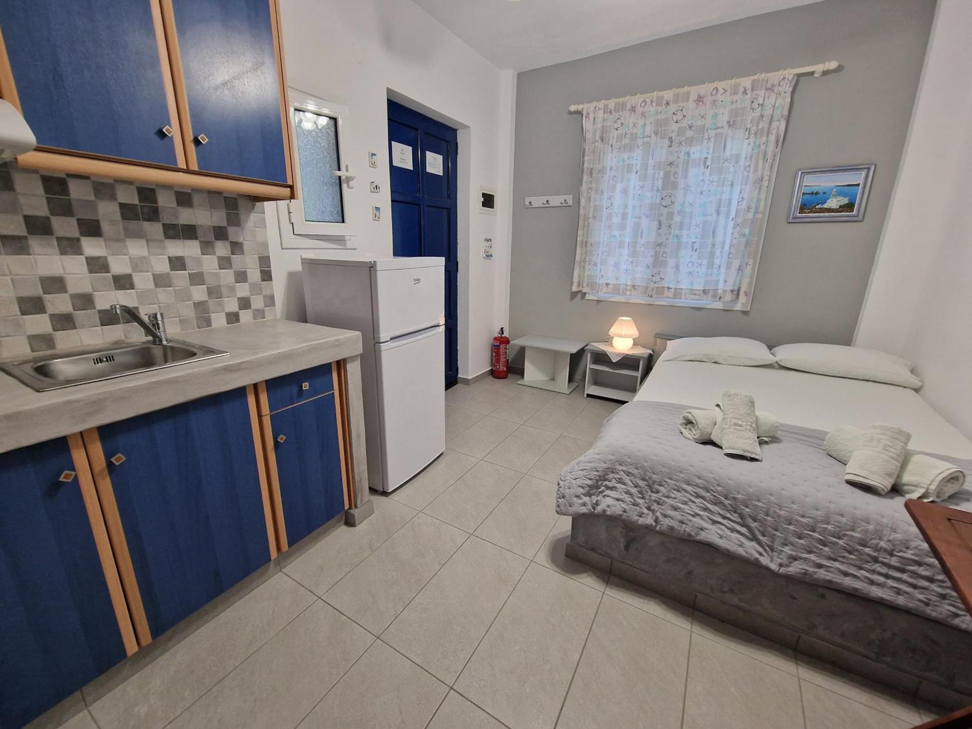 Porto Apergis Aparthotel Agios Loannis Exterior foto